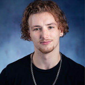 Meet your Posher, Elijah